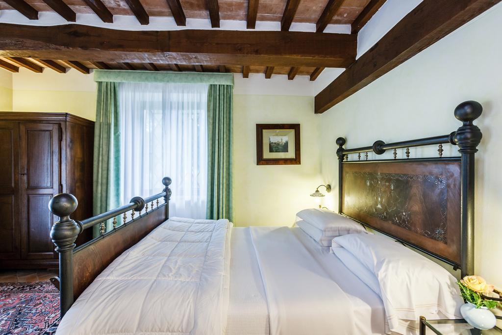 Villa Acquaviva Wine Resort Montemerano Exterior photo